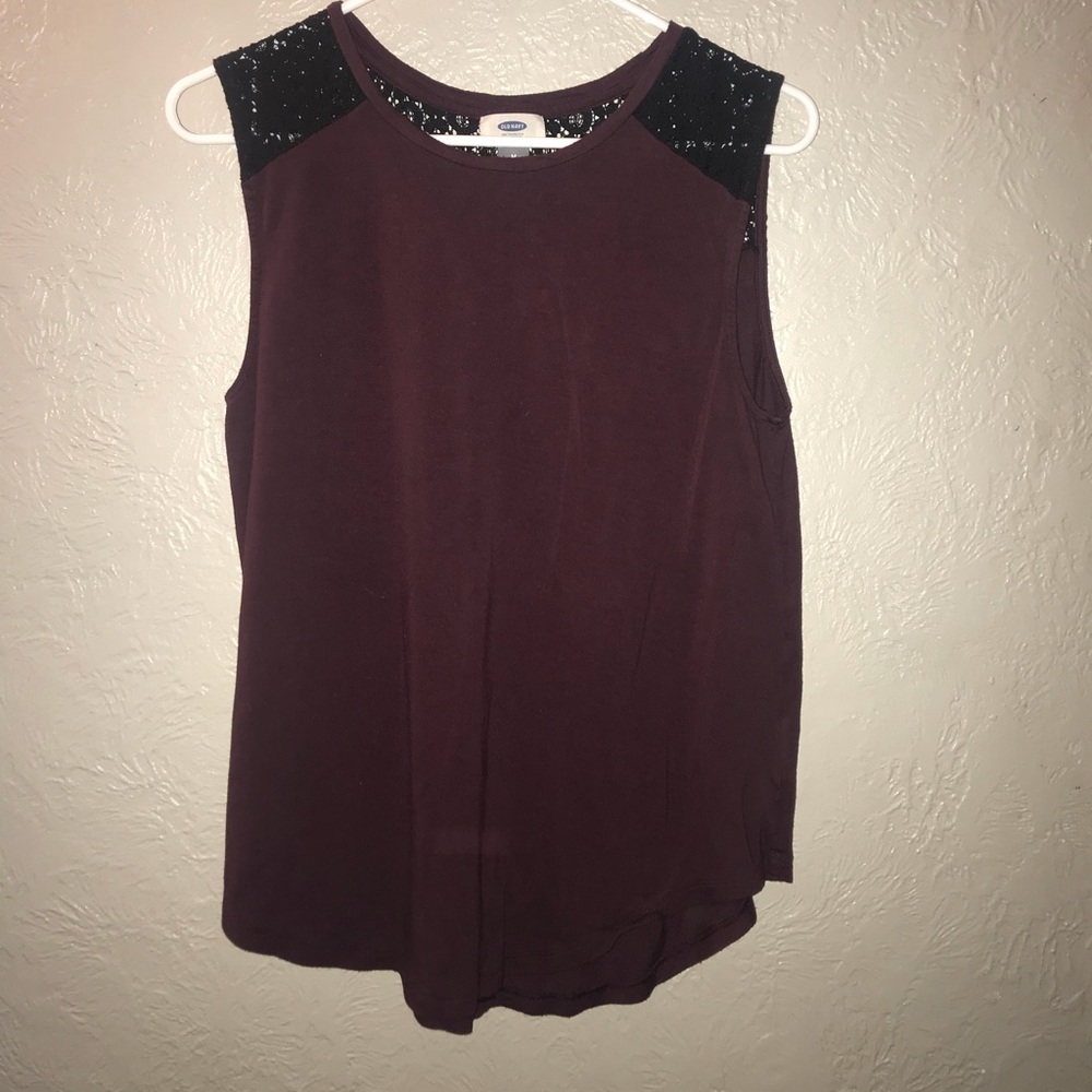 women’s old navy sleeveless top